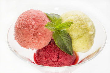sorbet refreshment, plate peach mint bowl berry
