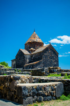 Surp Arakelots church, vertical
