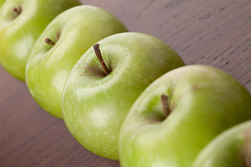 granny smith apple focused