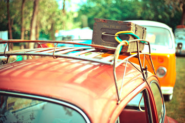 Багаж на крыше автомобиля / Luggage on the car roof