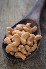 cashew nuts with salt