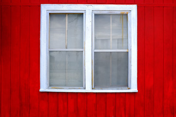 Fototapeta na wymiar Red Wall White Window