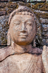 Obraz premium Ancient buddha ruins in Polonnaruwa city temple UNESCO
