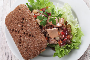 Tuna salad sandwich