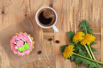 Coffee, cake and flowers