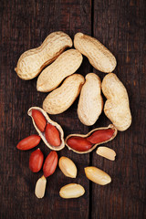 Dry roasted peanuts