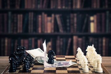 チェスのイメージ お金 不正 - obrazy, fototapety, plakaty