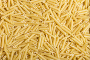 Fondo de macarrones o penne rigate