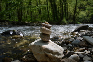 Fototapeta na wymiar Rocks near the stream