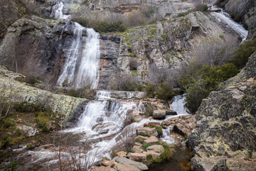 Obraz premium cascada de Despeñalagua en Valverde de los Arroyos, Guadalajara (España)