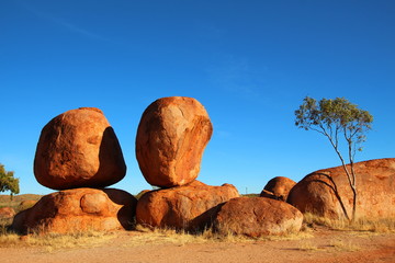 Devils Marbles, Australian outback