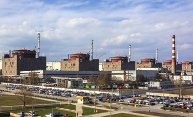 Obraz premium nuclear power plant. Nuclear energy and the environment.