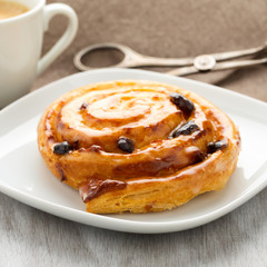 Rosinenschnecke - danish pastry