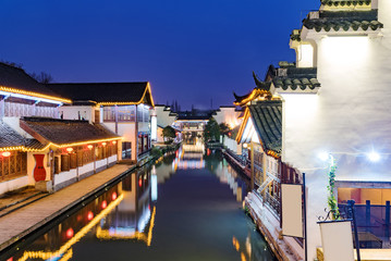 traditional Chinese buildings at night