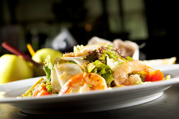 Grilled Shrimp and Pear Salad