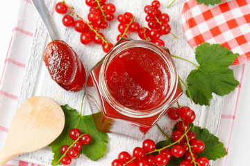 Red currant jelly