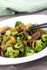 Beef and broccoli stir fry