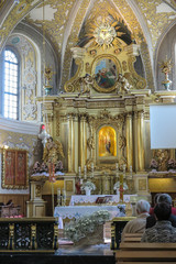 Obraz premium LESNIOW, POLAND - 01 May 2016: Interior of church in Leśniów S