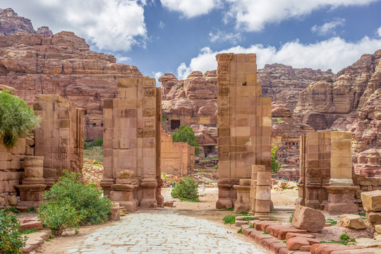 Arched Gate in the ancient city of Petra (Jordan)