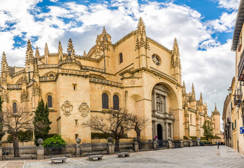Fototapeta na wymiar View at the Cathedral of Segovia