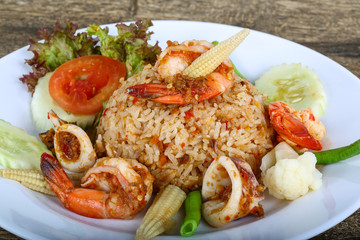 Fried rice with seafood