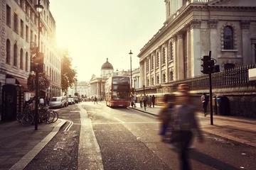 Papier Peint photo autocollant Londres Coucher du soleil près de Trafalgar Square, Londres, Royaume-Uni