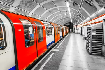 Keuken spatwand met foto Londense metro © conorcrowe