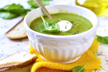 Spinach creamy soup.