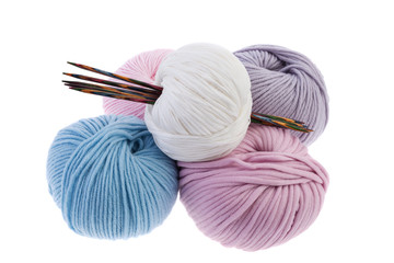 Pastel yarn hanks with set of wooden knitting needles