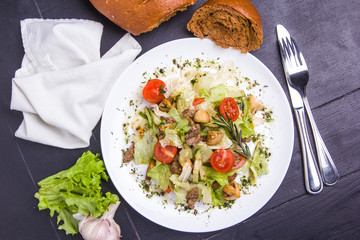 Salad with Sliced Beef Mushrooms and Vegetables
