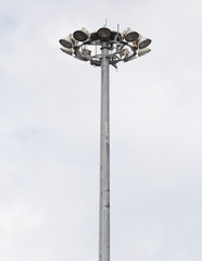 Fototapeta premium a large pillar with lights against the sky