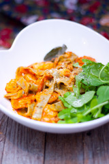 makaron w pesto