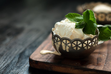 vanilla ice cream with mint leaves
