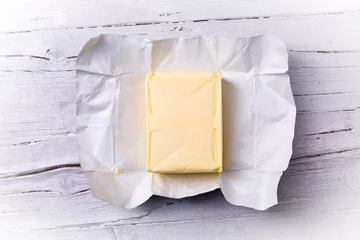 Gordijnen butter in open packaging © orinocoArt