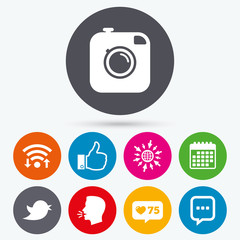 Hipster photo camera. Like, Chat speech bubble.