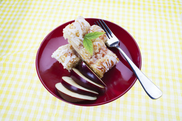 apple pie ready to eat.