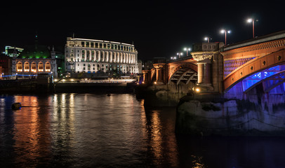 View on one Thames river at night