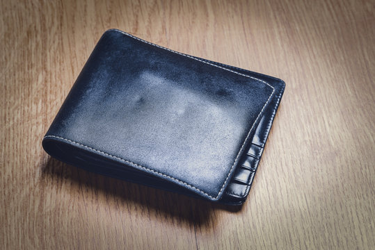 Black Modern Money Wallet For Male