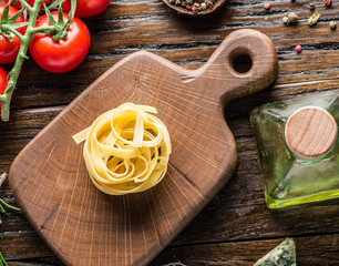 Tomatoes, pasta and spices.