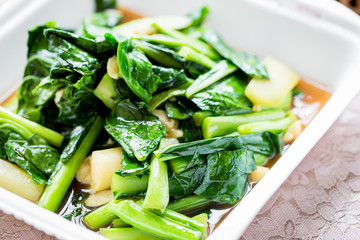 Fried vegetables and pork