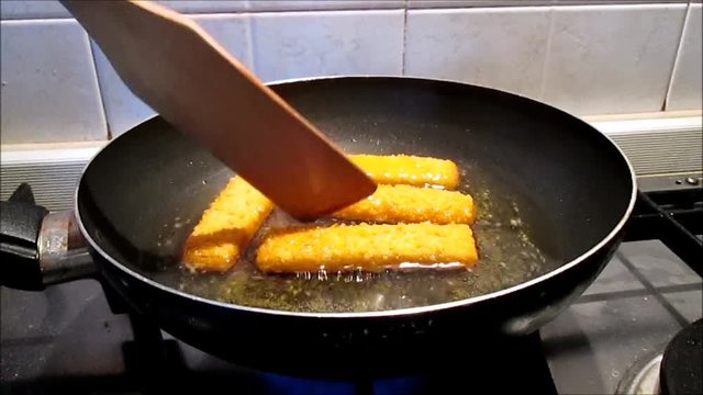 Friggere in padella