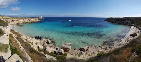 Cala Azzurra a Favignana
