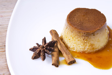 flan with caramel and cinnamon
