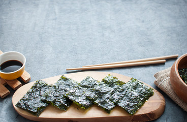 Dried seaweed wafers asian cuisine © Pixelbliss