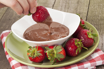 chocolate dipped strawberry