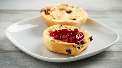 Brioche mit Schokolade - Brioche with chocolate