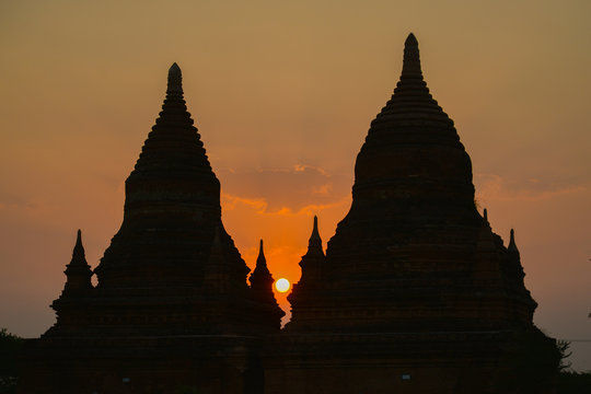 Silhouette of Bulethi pagoda at Sunrise in Bagan, Myanmar