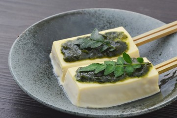 豆腐の木の芽田楽