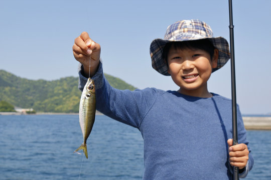 釣り　こども　海釣り　子供