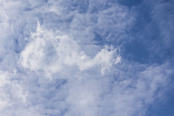 Obraz premium intricate clouds on the blue sky